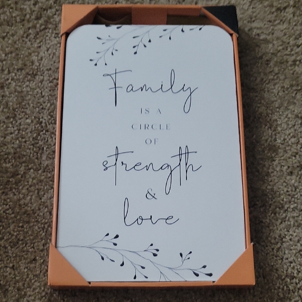 Family Quote Wall Art - Black and White